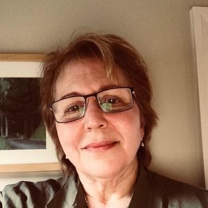 Meet your Posher, Jenny